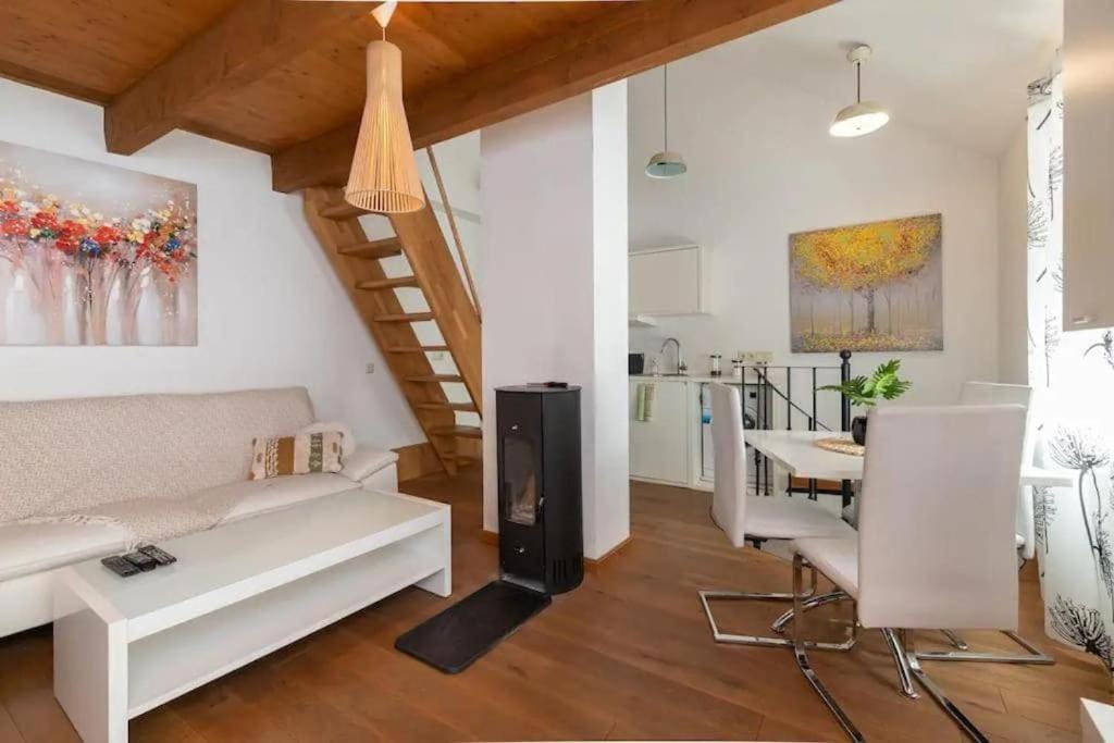 Ferienwohnung Cozy 3 Story House In Old Town Reval Exterior foto