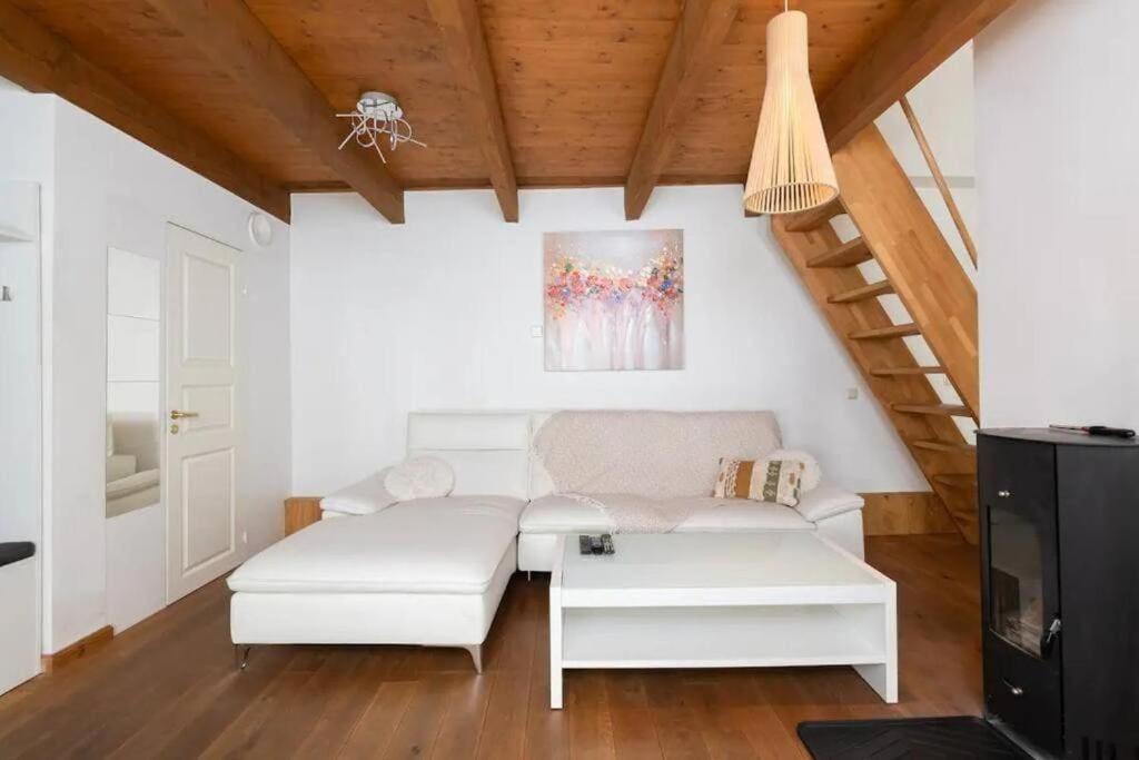 Ferienwohnung Cozy 3 Story House In Old Town Reval Exterior foto