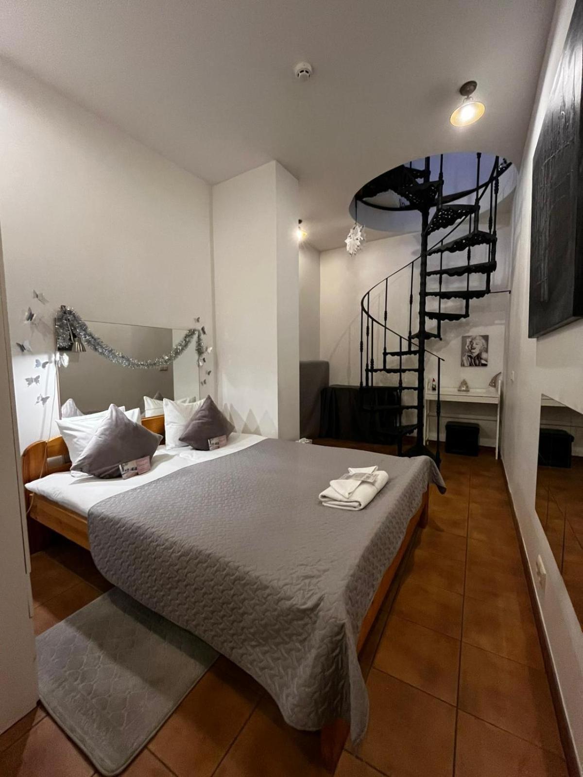 Ferienwohnung Cozy 3 Story House In Old Town Reval Exterior foto